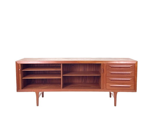 Ib Kofod Larsen Teak Sideboard – Faarup Møbelfabrik