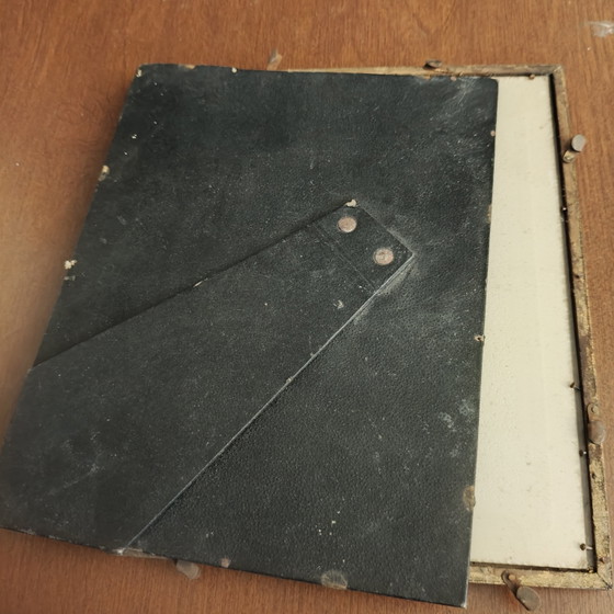Pagina originale della rivista parigina J. Mandel degli anni '20-'30, in cornice antica dorata. – Fotografie (photo 9 of 9)