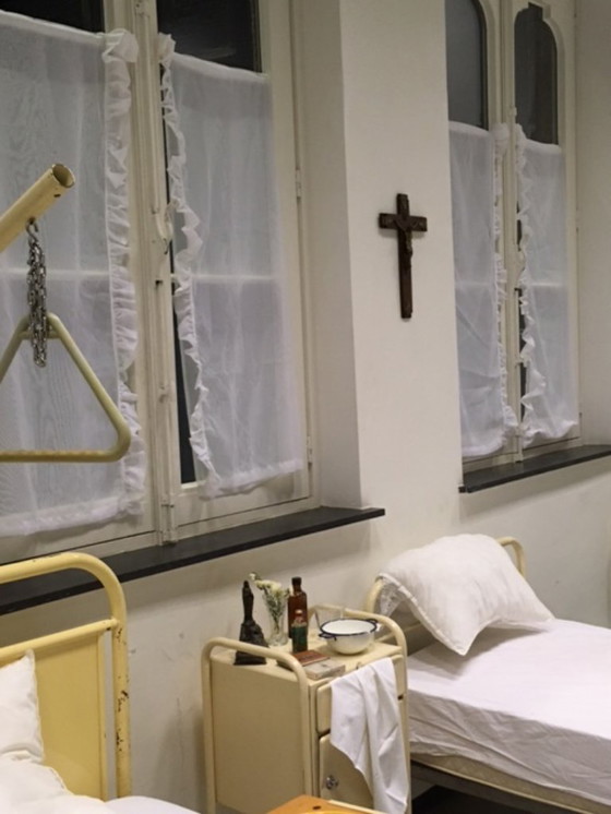 Image 1 of Krankenhausbett aus den 1950er- bis frühen 1960er-Jahren