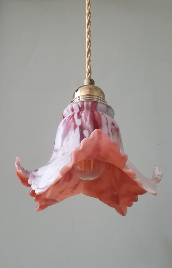Suspension en verre ancien vintage. Marbré rouge et blanc. – Metal (photo 7 of 23)