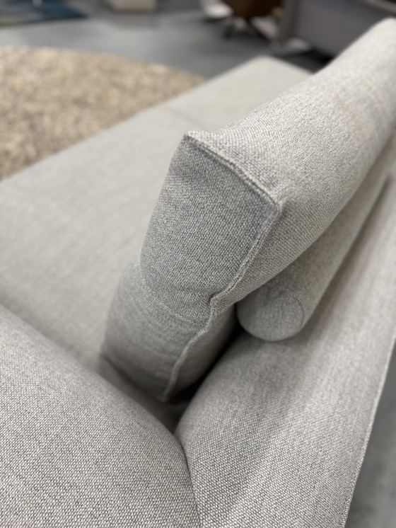 Image 1 of Conception sur stock Aikon Lounge 4 Zits 1 bras Milton Freeze