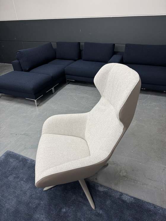 Image 1 of Fauteuil Pode Spot Trois