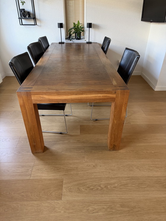 Image 1 of Linteloo eettafel