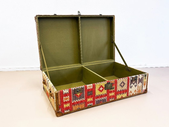 Image 1 of Kelim-Design-Couchtisch Bondstreet London