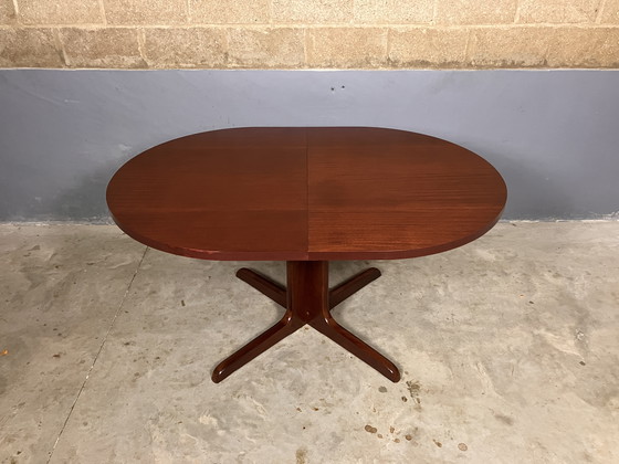 Image 1 of Vintage oval table Seventies