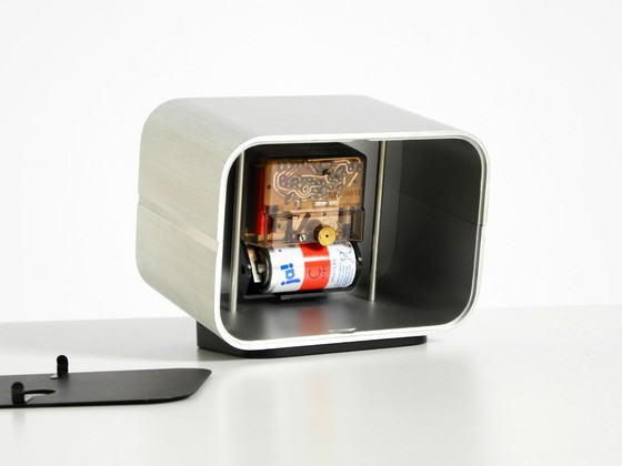 Image 1 of Horloge de table SABA originale, très rare et de grande taille, avec boîtier en aluminium, datant de 1975.