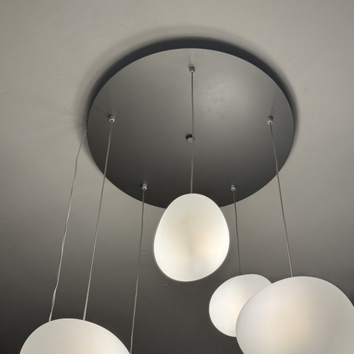 Lustre moderne à 5 suspensions, en méthacrylate blanc, motif cascade de galets – kroonluchters, Metal, Plastic (photo 2 of 6)