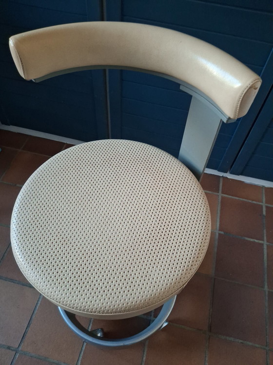 Image 1 of Siemens Sirona Rollhocker Beige originalzustand