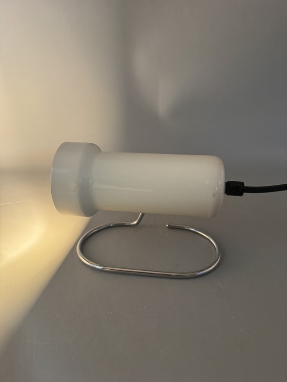 Image 1 of Projecteur vintage crème avec base chromée