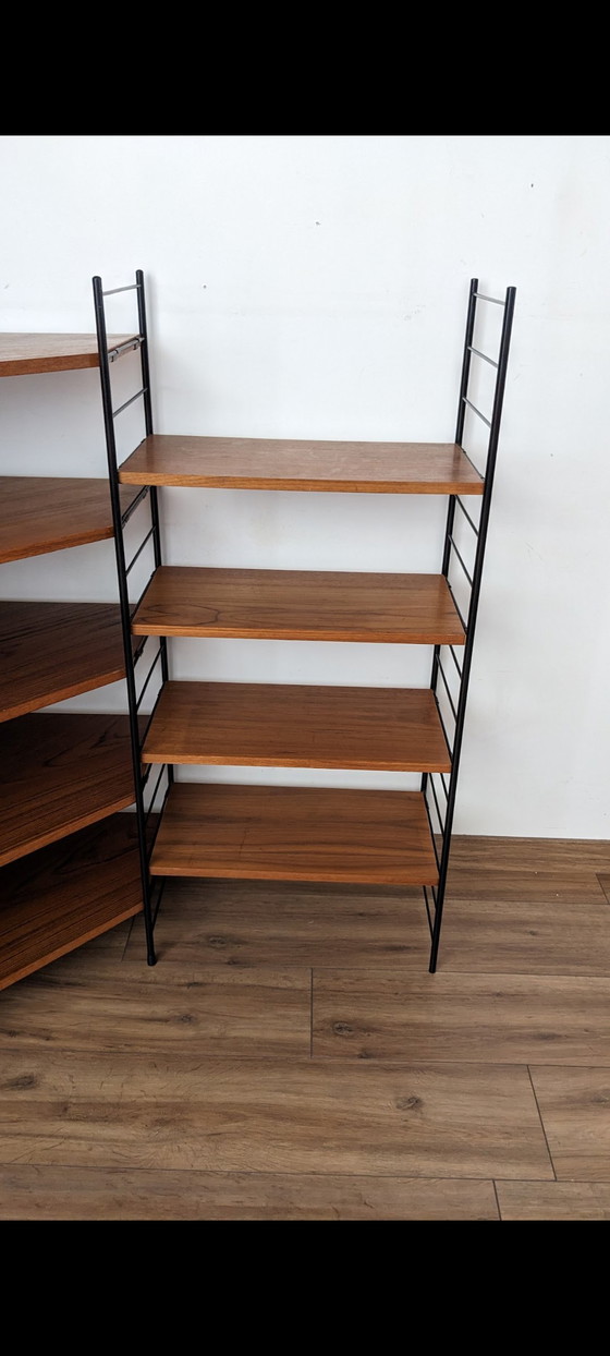 Image 1 of Vintage hoekplank met touwtjes