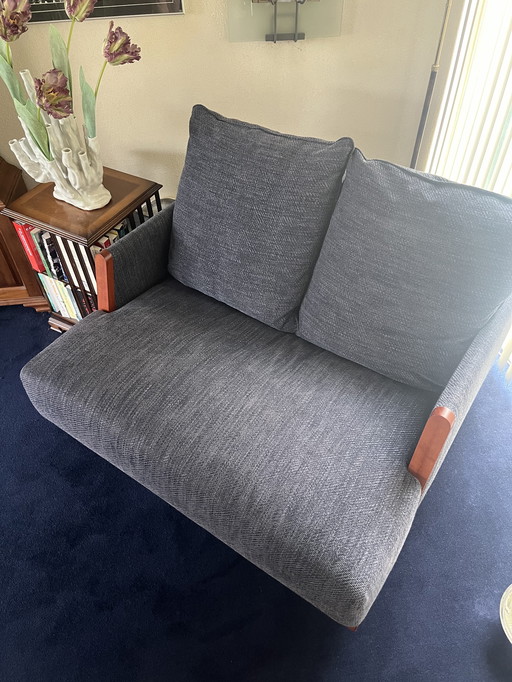 Loveseat (Giorgetti)