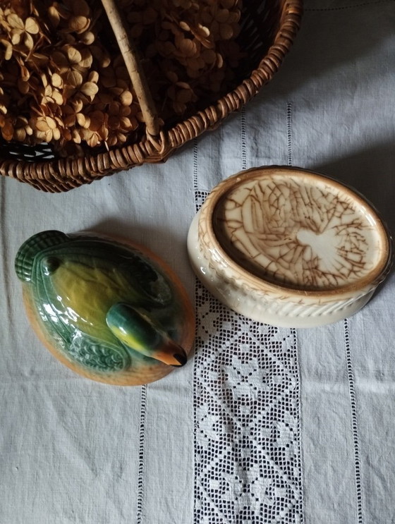 Image 1 of Een ouderwetse terrine voor paté of foie gras, in de vorm van een eend.