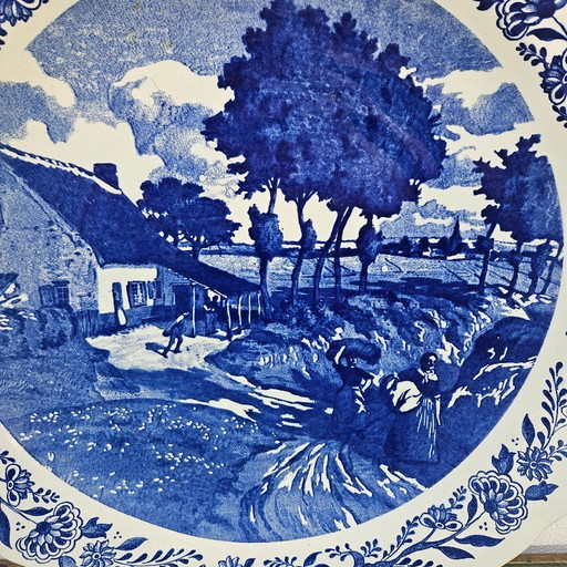 Grande piatto decorativo da parete in porcellana di Delft. Piatto da parete in porcellana di Delft Boch