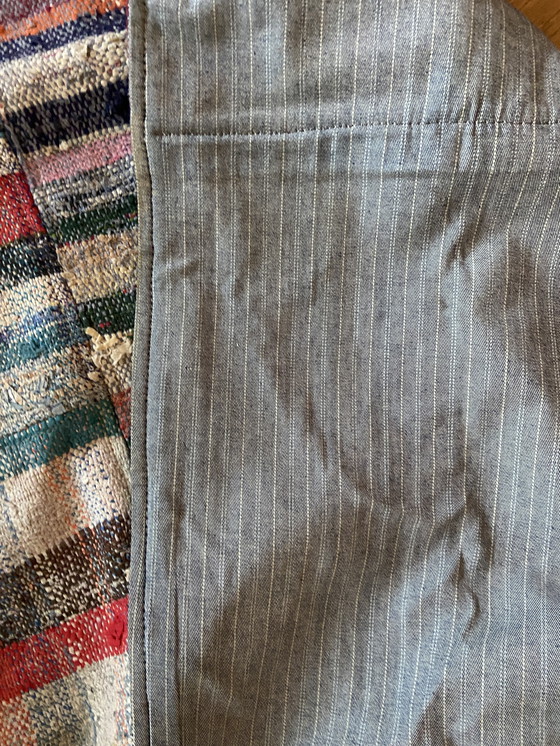 Image 1 of Prachtig groot vloerkleed gevoerd van Roche Bobois