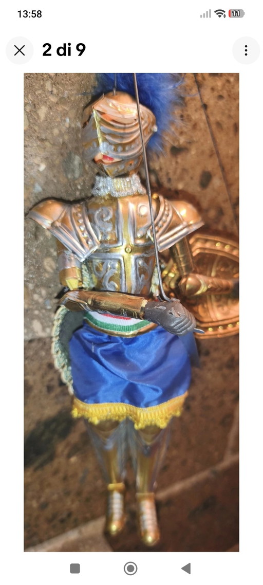 Armure de cérémonie vintage Angelica Sicilian Pupo 30cm – decoratieve objecten, Metal, Textile (photo 2 of 9)