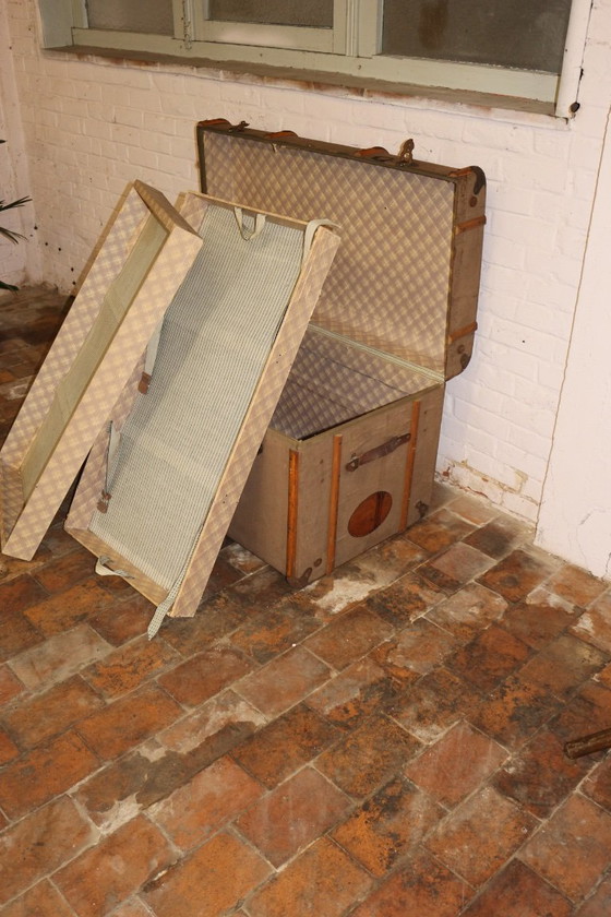 Antique Trunk – Storage cabinet, Metal, Wood (photo 4 of 9)