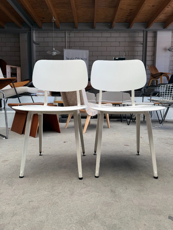 Image 1 of Ahrend Revolt Stuhl Hochglanz Weiß (Vorrat: mehrere)