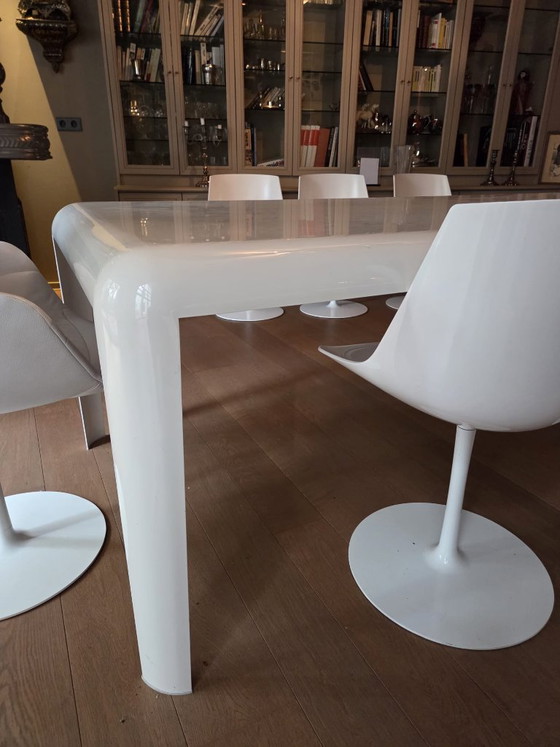Porro white lacquered Dining table, Ferro model, very good condition, Metal, Modern (photo 2 of 5)