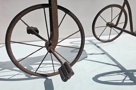 Image 1 of Triciclo antiguo y completamente original