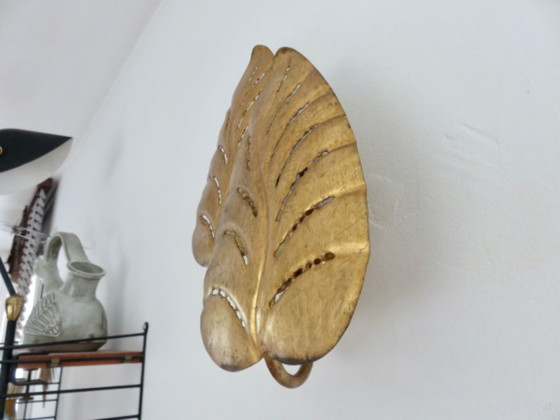 Image 1 of Grande applique "feuille" Gold Leaf, en métal doré, années 70, Jansen