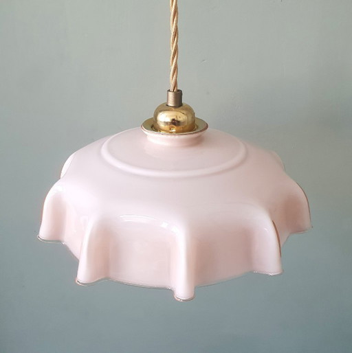 Vintage French pendant lamp - pastel rose opaline glass. – hanglampen, Metal