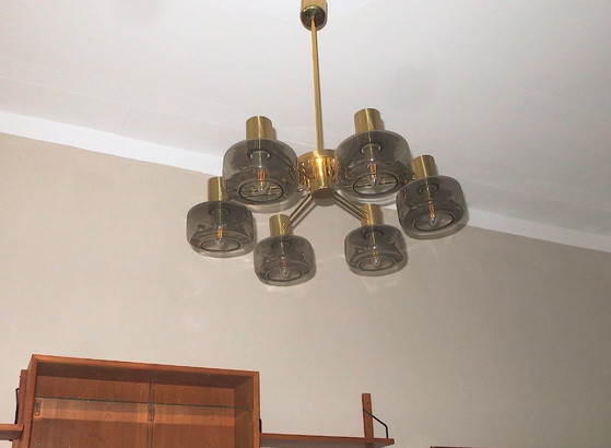 Image 1 of Lustre en laiton et verre de grande taille, Hans-Agne Jakobsson, Suède, années 1960