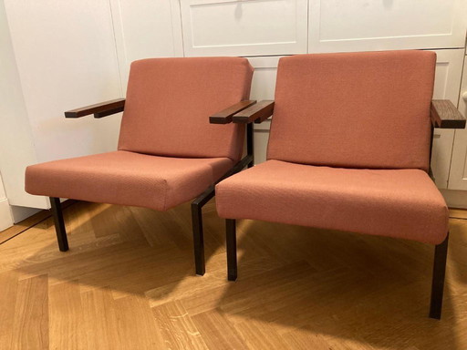 2x SZ-63 armchair 't Spectrum Martin Visser