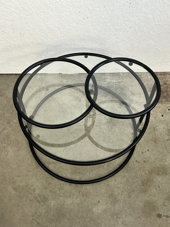 Image 1 of Tavolino da caffè vintage/tavolino girevole, struttura in metallo con ripiani in vetro, Paesi Bassi anni '70