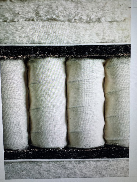 Image 1 of V-Spring Bed: Box spring 160-200 in Perfect Condition