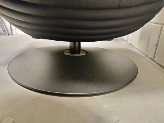 Image 1 of Poltrona reclinabile regolabile Jori, pelle nera