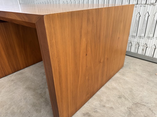 Arco encore set American Walnut.