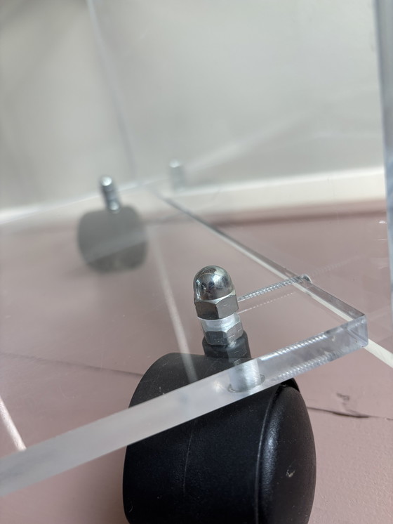 Image 1 of Mobile TV vintage in plexiglass