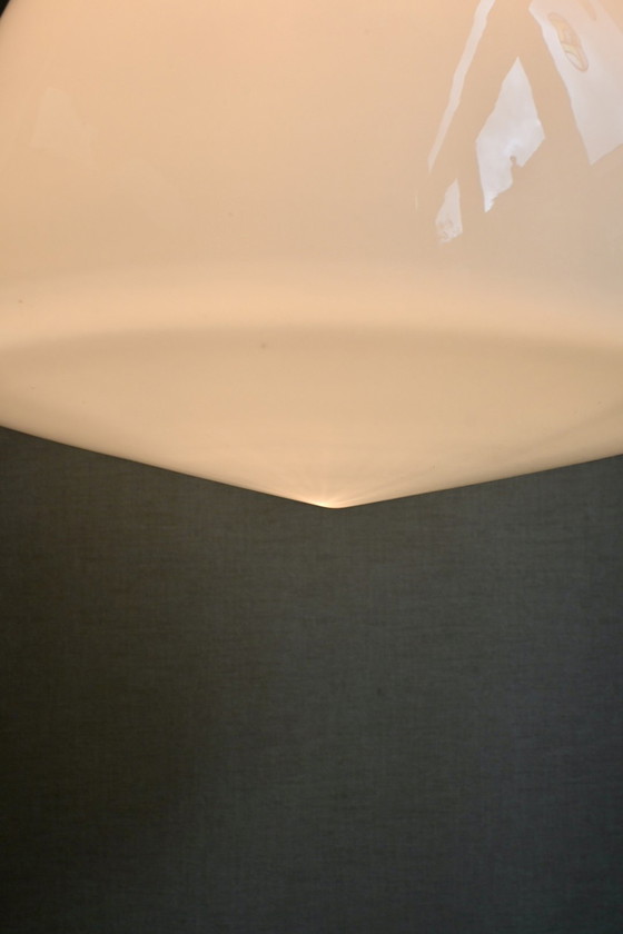 Image 1 of Lampada scolastica Philips in stile Art Déco, vetro opalino, anni '30