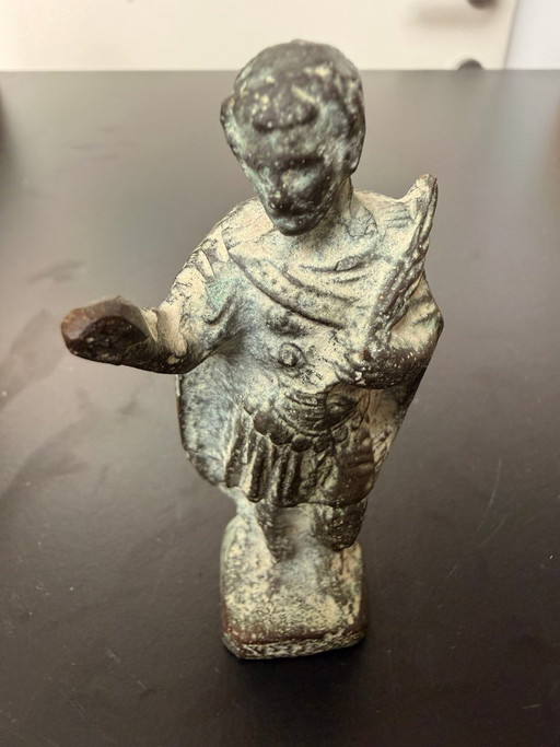 Bronzestatuette eines römischen Kaisers – beeldhouwkunst (photo 2 of 5)