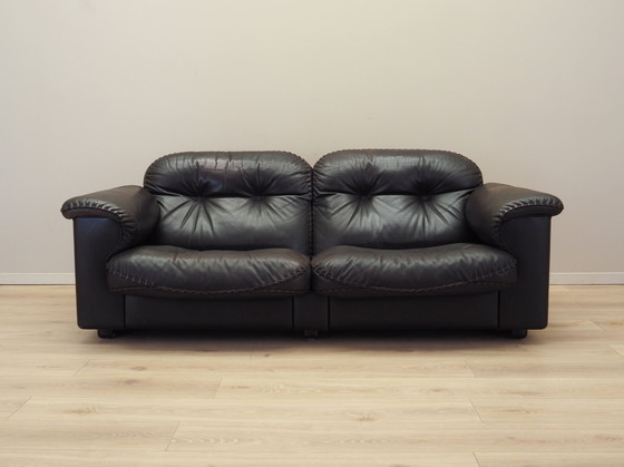 Image 1 of Bruine leren bank, Zwitsers ontwerp, jaren 1970, Vervaardiging: De Sede