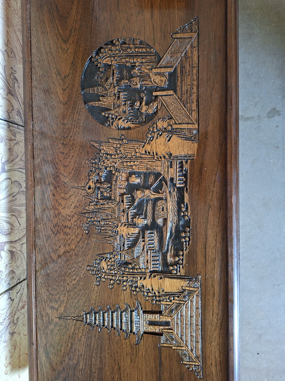 Image 1 of Antique Asian coffee table with beautiful wood carving, dimensions: 100x45cm and 41cm high.