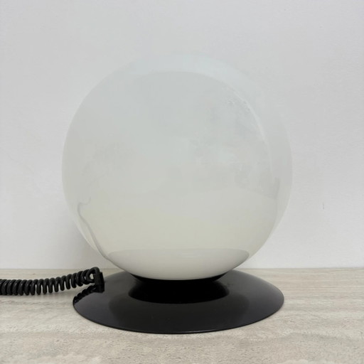 Lampe de table postmoderne globe en verre design minimaliste, années 1980