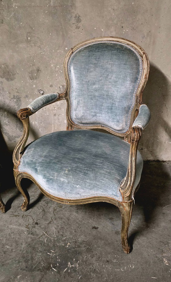 Image 1 of Pair of Louis XV cabriolet armchairs, 18th century