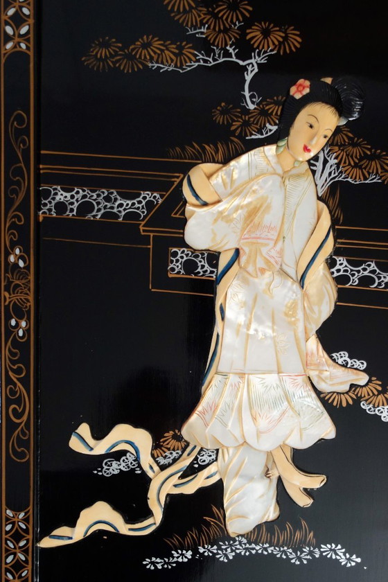Vier Chinese panelen van gelakt hout en parelmoer, China, jaren 1960 – Decoratieve objecten, Wood, Other (photo 8 of 17)
