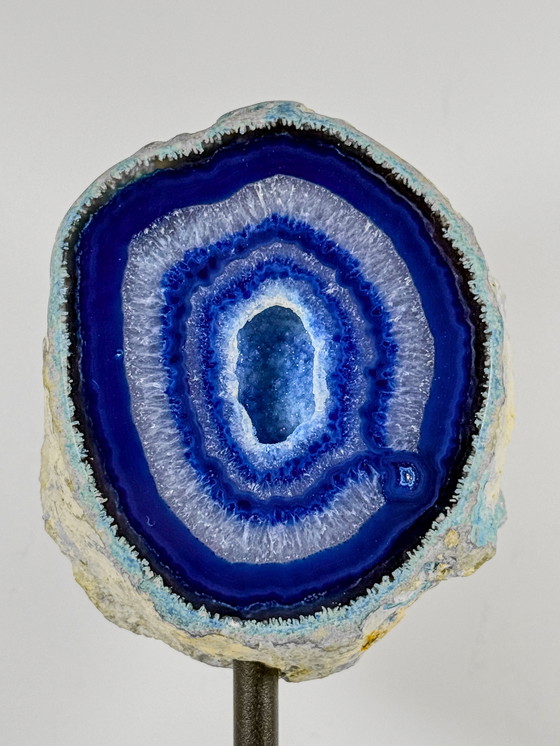 Image 1 of Blauw agaat op standaard