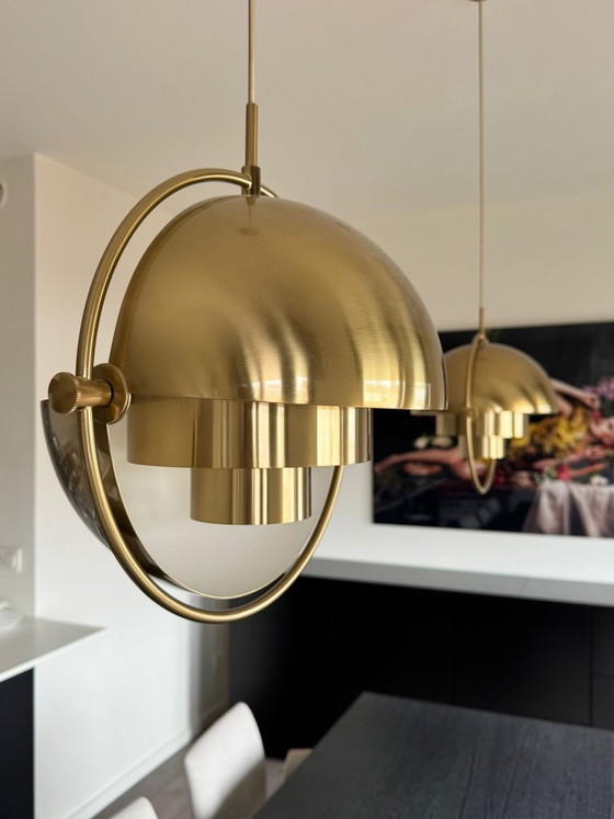 Image 1 of 2 x Gubi Multi-Lite hanglampen in messing