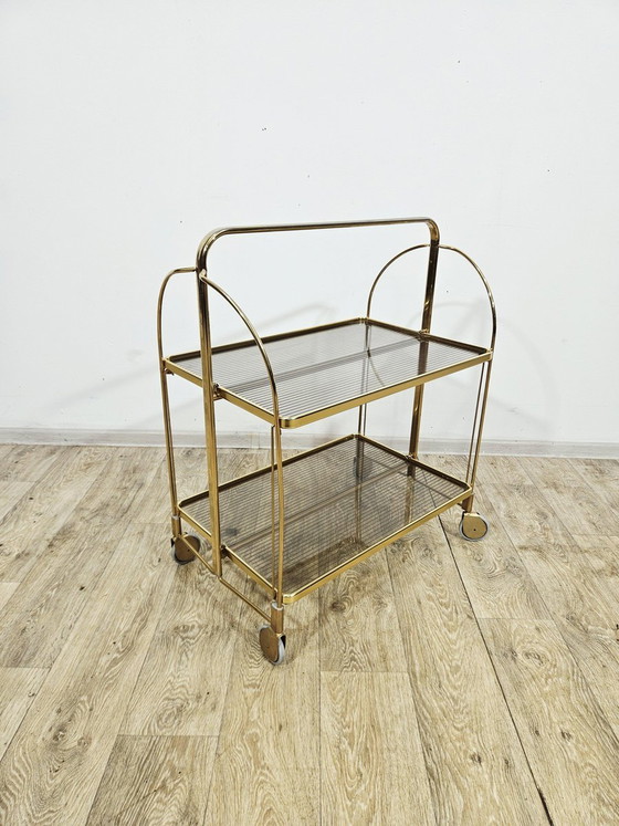 Desserte pliante Mid-Century Modern en laiton et verre acrylique nervuré, années 1960 – Brass (photo 2 of 17)