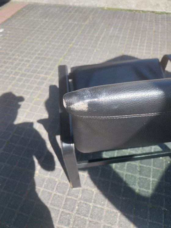 Image 1 of 1 fauteuil en cuir de J. Toussaint & P. ​​Angelina pour Matteo Grassi, années 1980