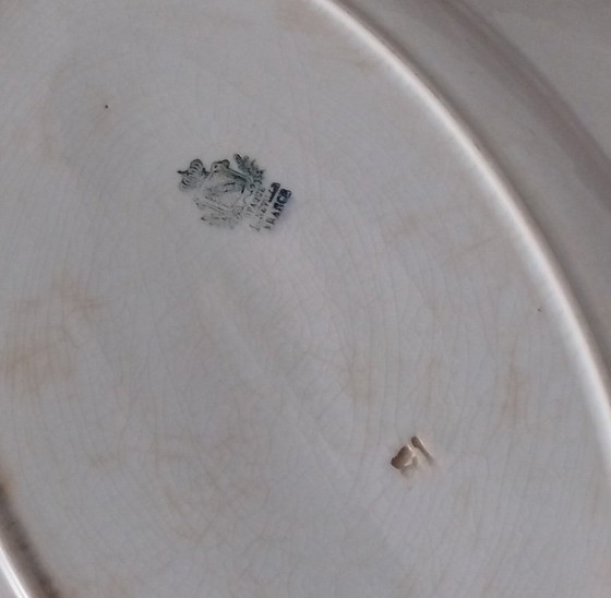 Image 1 of Plato ovalado muy grande de porcelana opaca de Luneville 1880-1900.