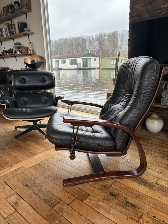Image 1 of Fauteuil lounge « Panther » de West Nova, Arnt Lande