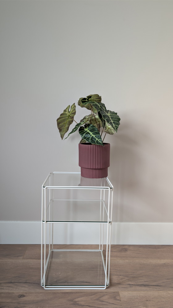 Image 1 of Isocele Bijzettafel Max Sauze