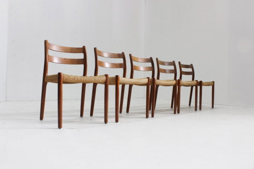 5 chaises de salle à manger danoises vintage Niels Otto Moller modèle 84 en corde de papier