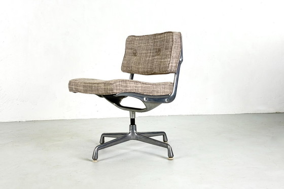 Image 1 of Sedia intermedia ES101 progettata da Charles e Ray Eames per Herman Miller - anni '60