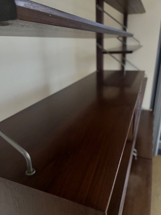 Image 1 of Parete attrezzata vintage anni '60 - design di metà secolo - modulare - effetto teak