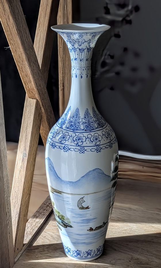 Image 1 of Chinese eggshell porcelain vase – hand-painted mountain scene – Jingdezhen, 20th century